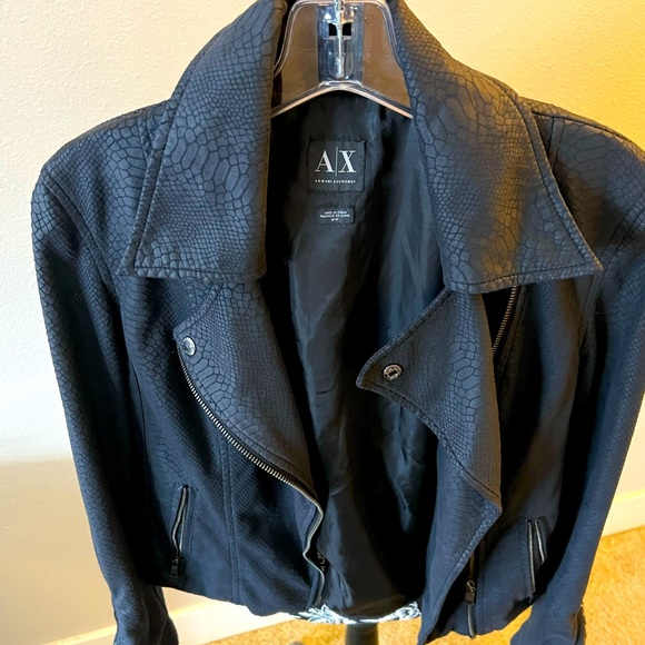 A/X suede Jacket slightly worn - Picture 4 of 8